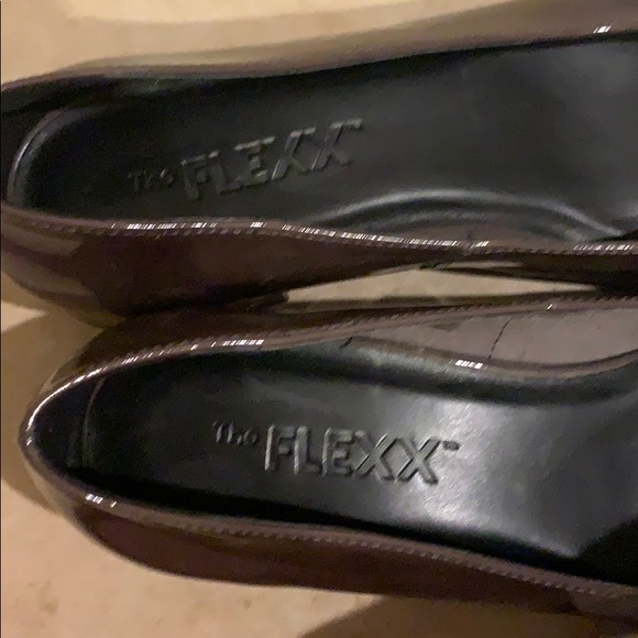 Brown heeled dress shoes - Picture 6 of 6